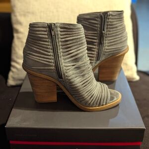 Vince Camuto Feteena Graystone Suede Wedges, 8